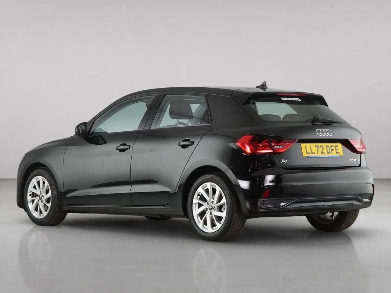 Audi A1 thumbnail Rear Left