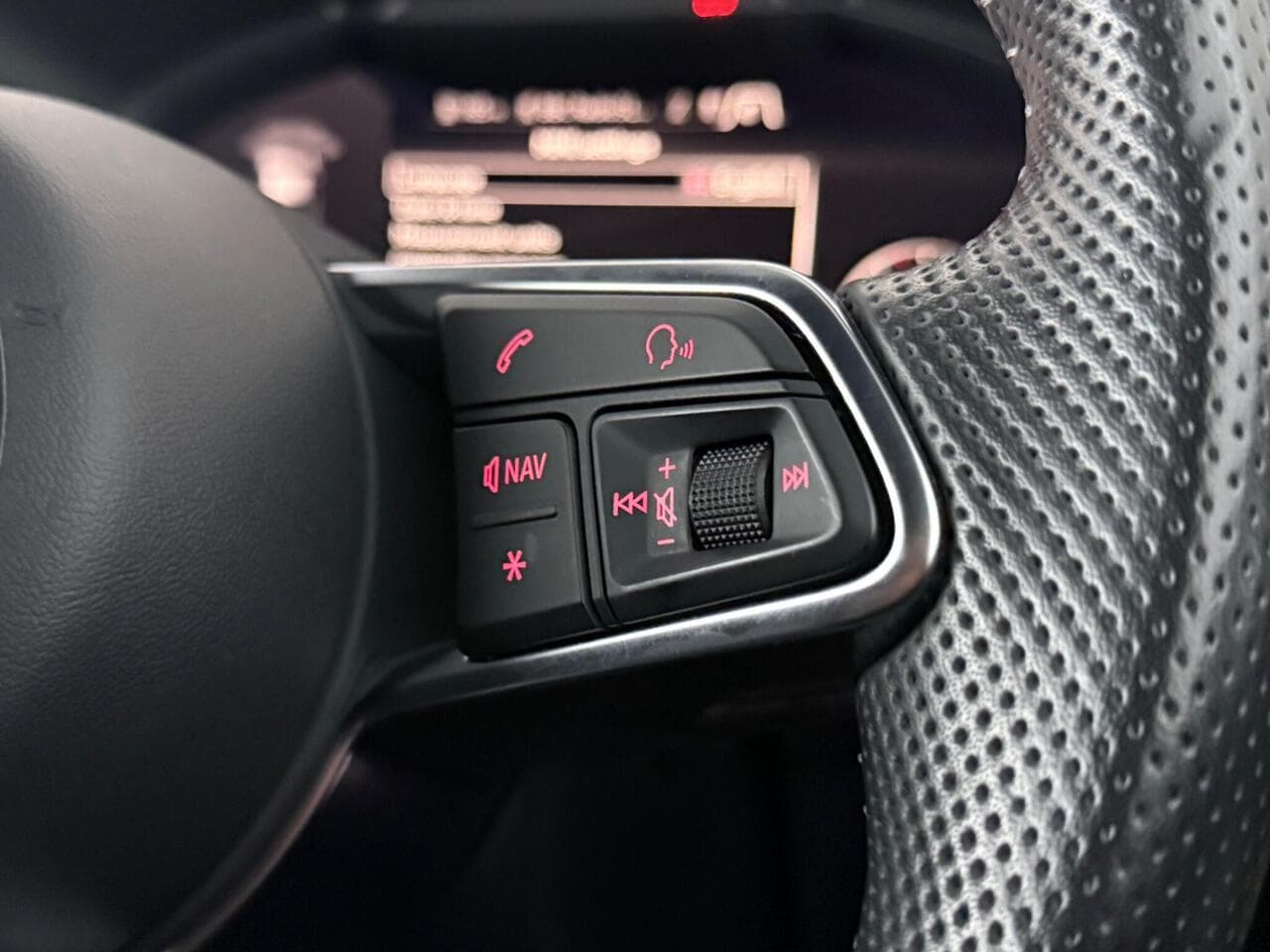 Audi TT thumbnail Misc Controls