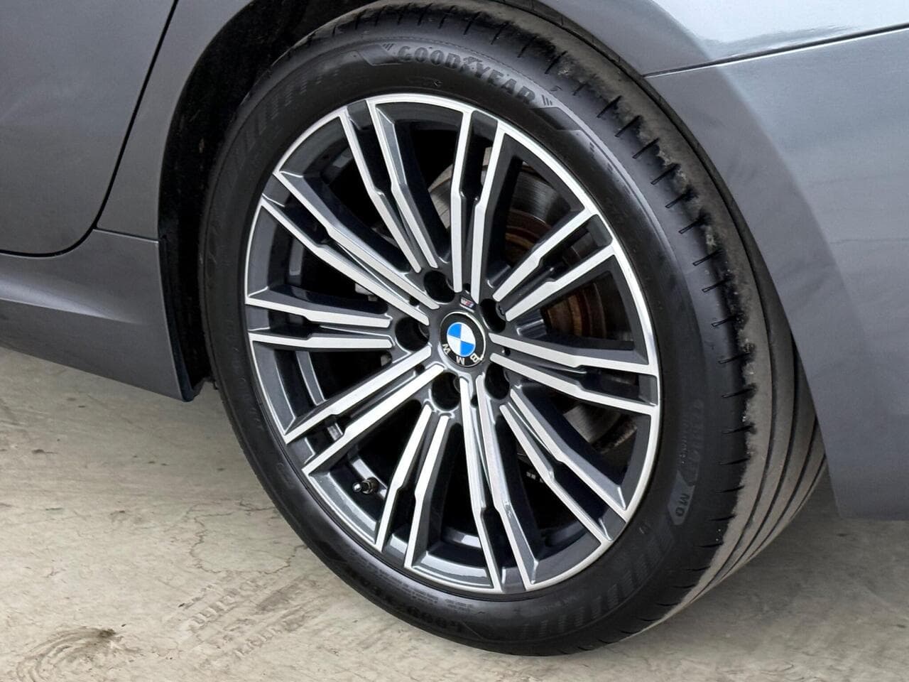 BMW 3 Series thumbnail Wheel
