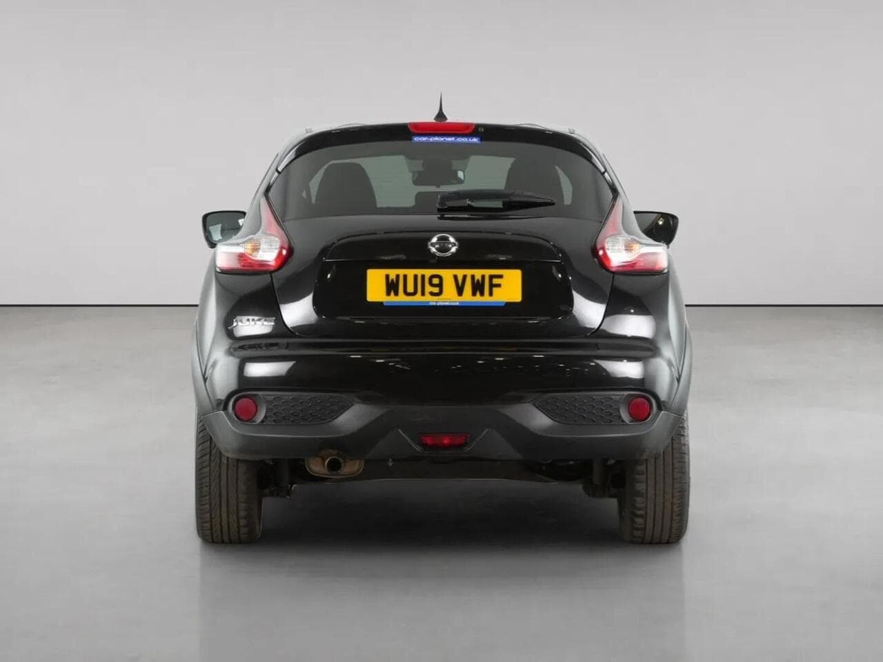 Nissan Juke thumbnail Rear