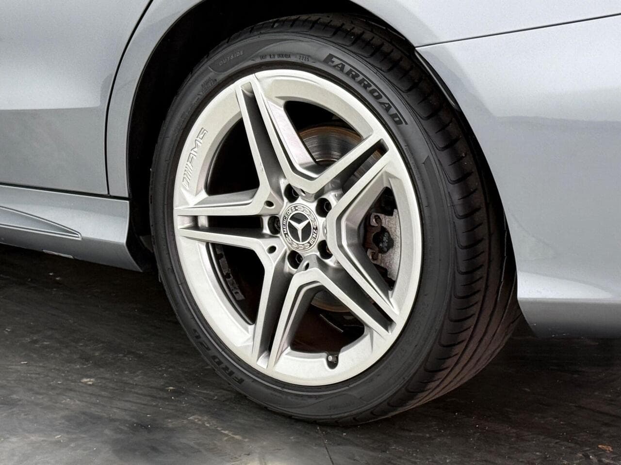 Mercedes-Benz C Class thumbnail Wheel