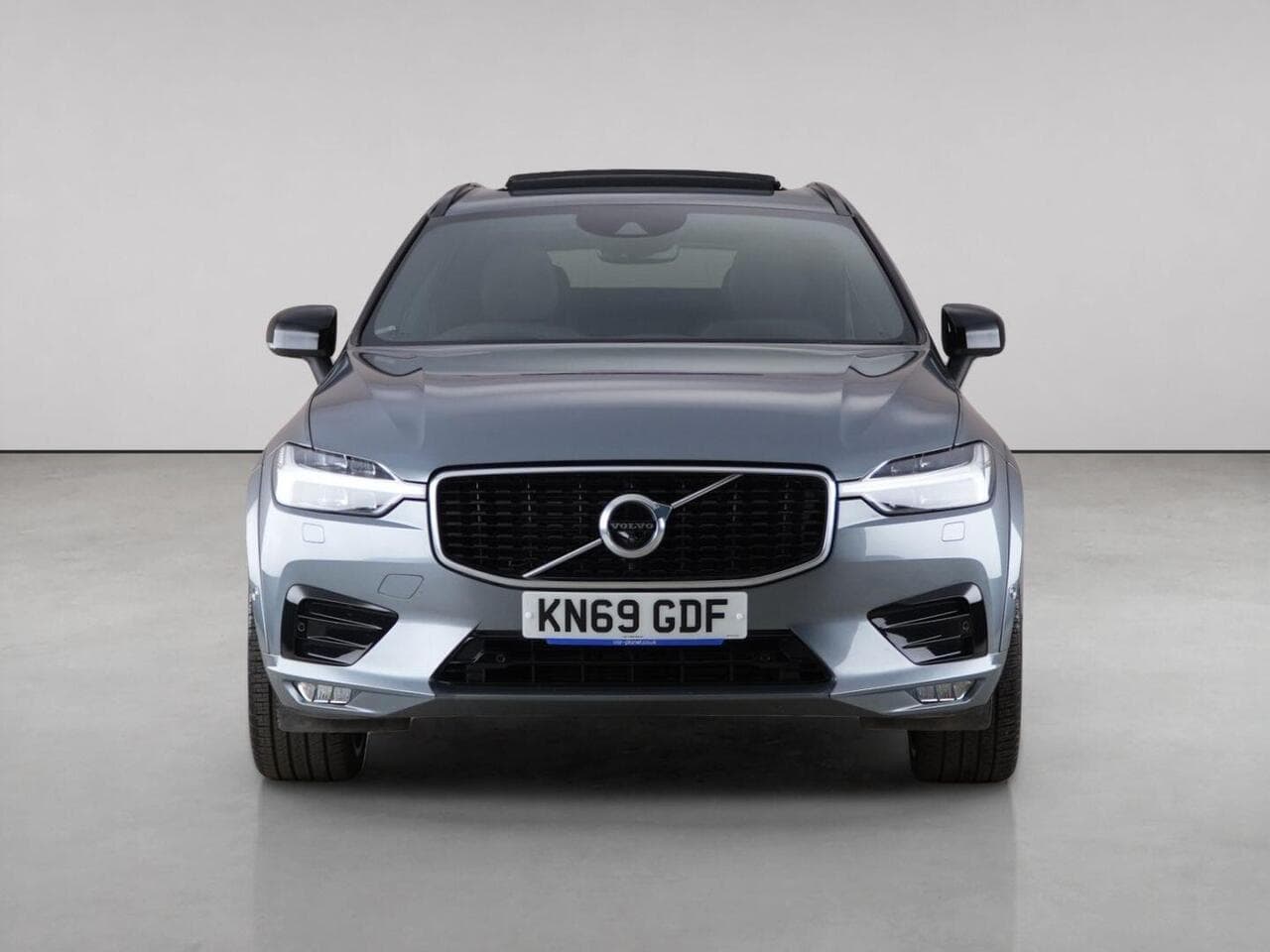 Volvo XC60 thumbnail Front