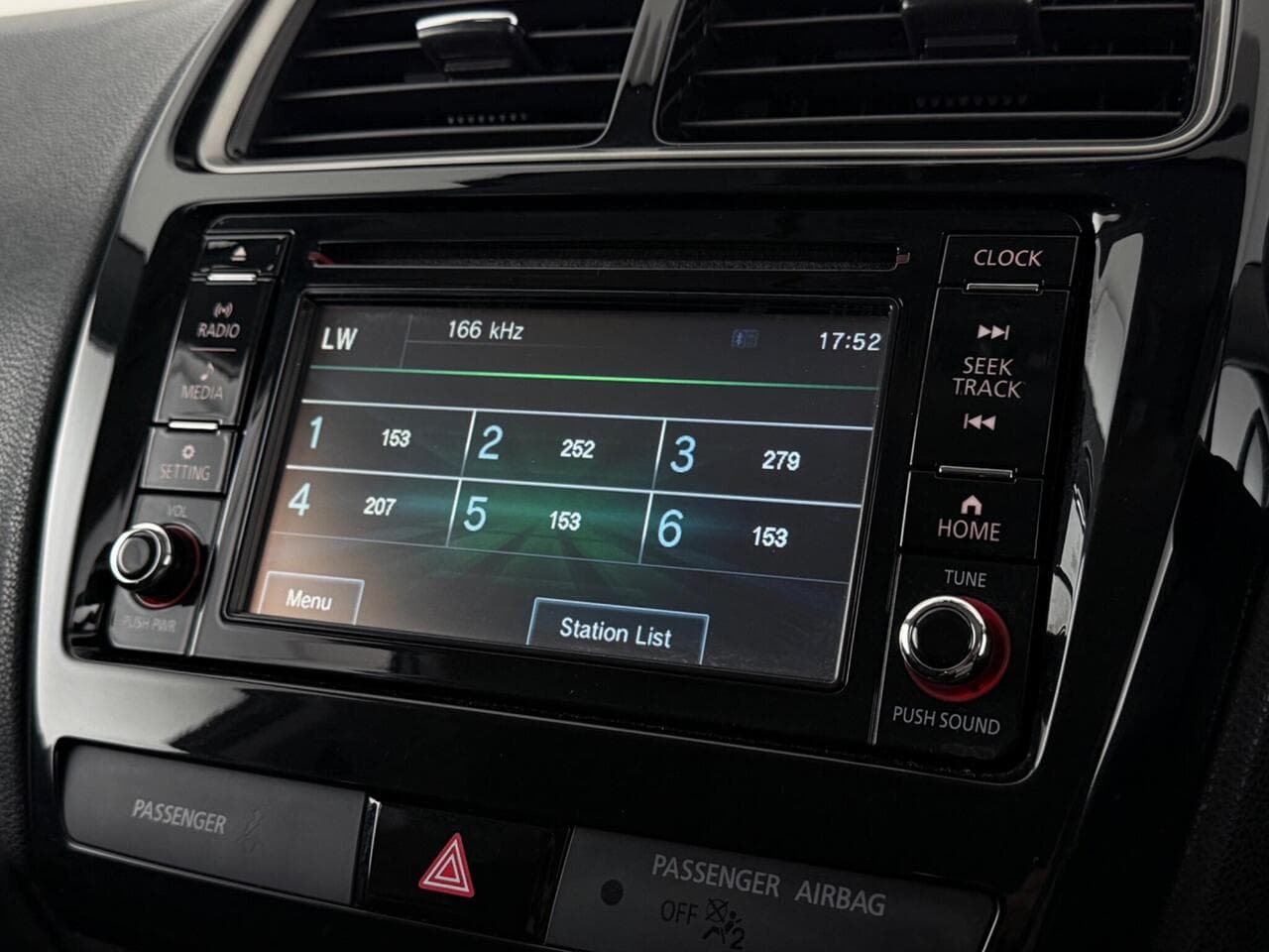 Mitsubishi ASX thumbnail Infotainment System