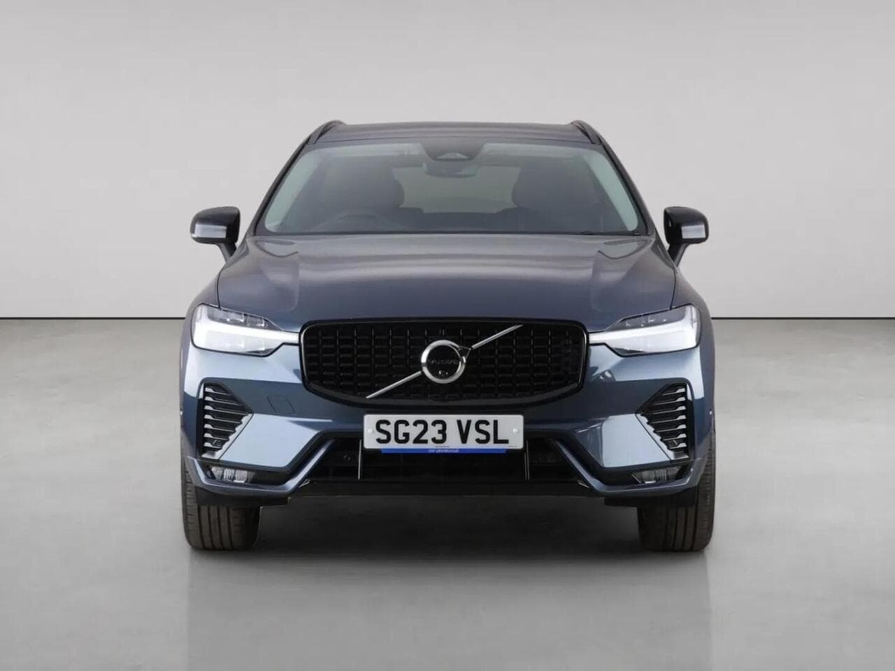Volvo XC60 thumbnail Front