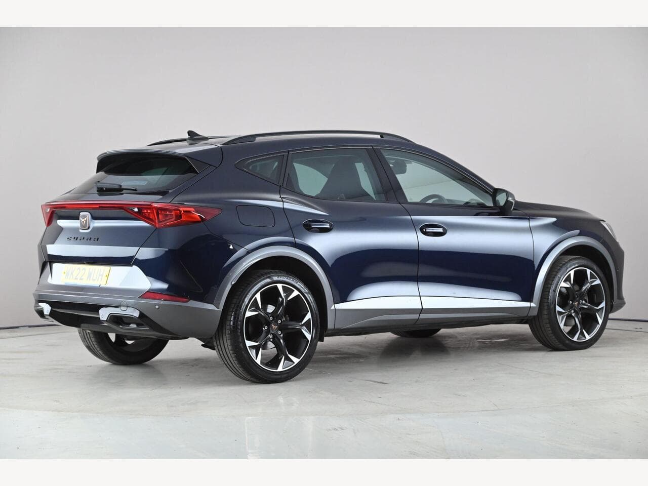 CUPRA Formentor thumbnail Side Right