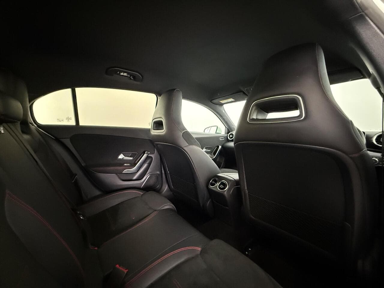 Mercedes-Benz A Class thumbnail Seats Rear