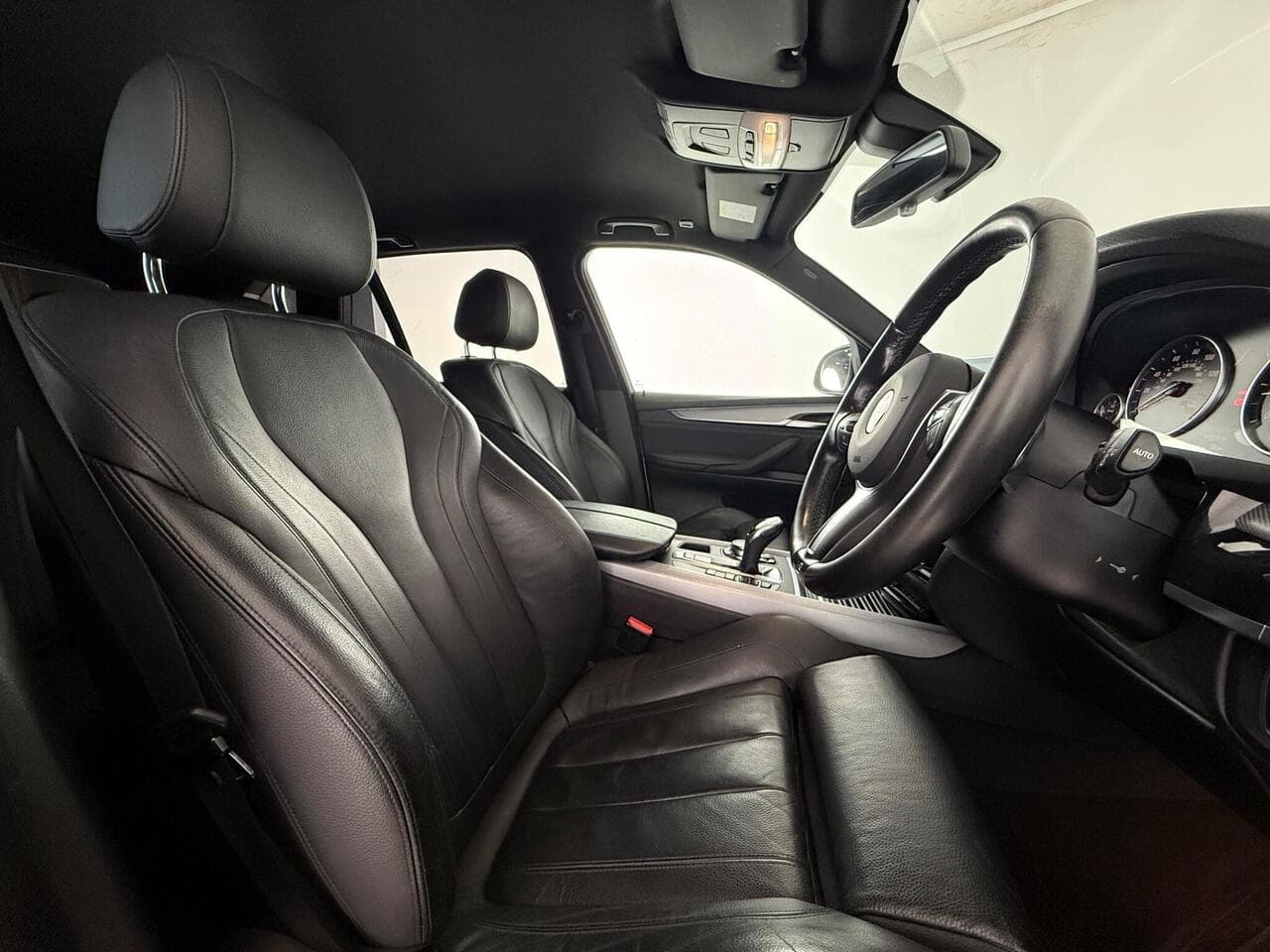 BMW X5 thumbnail Seat Driver