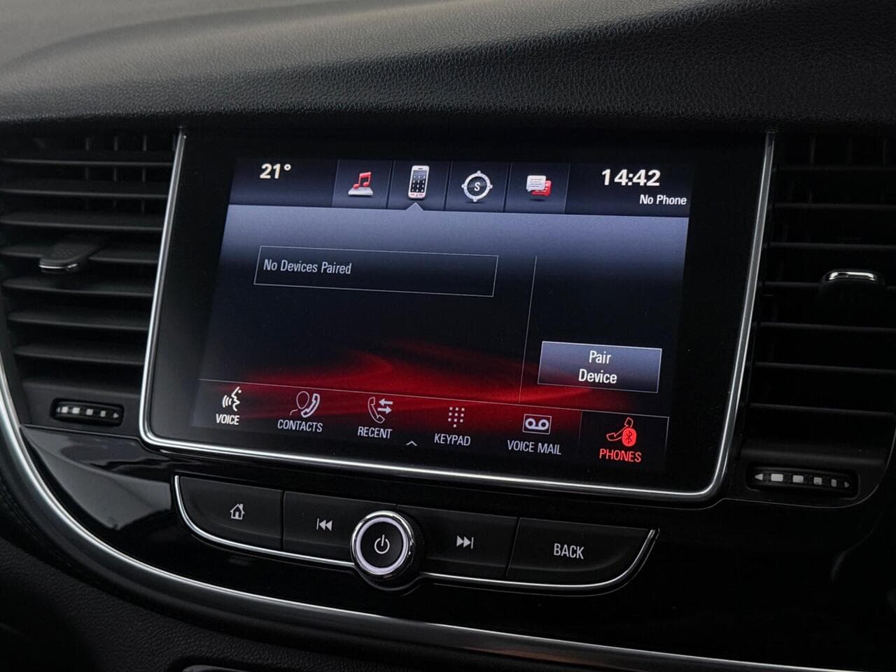 Vauxhall Mokka X thumbnail Infotainment System