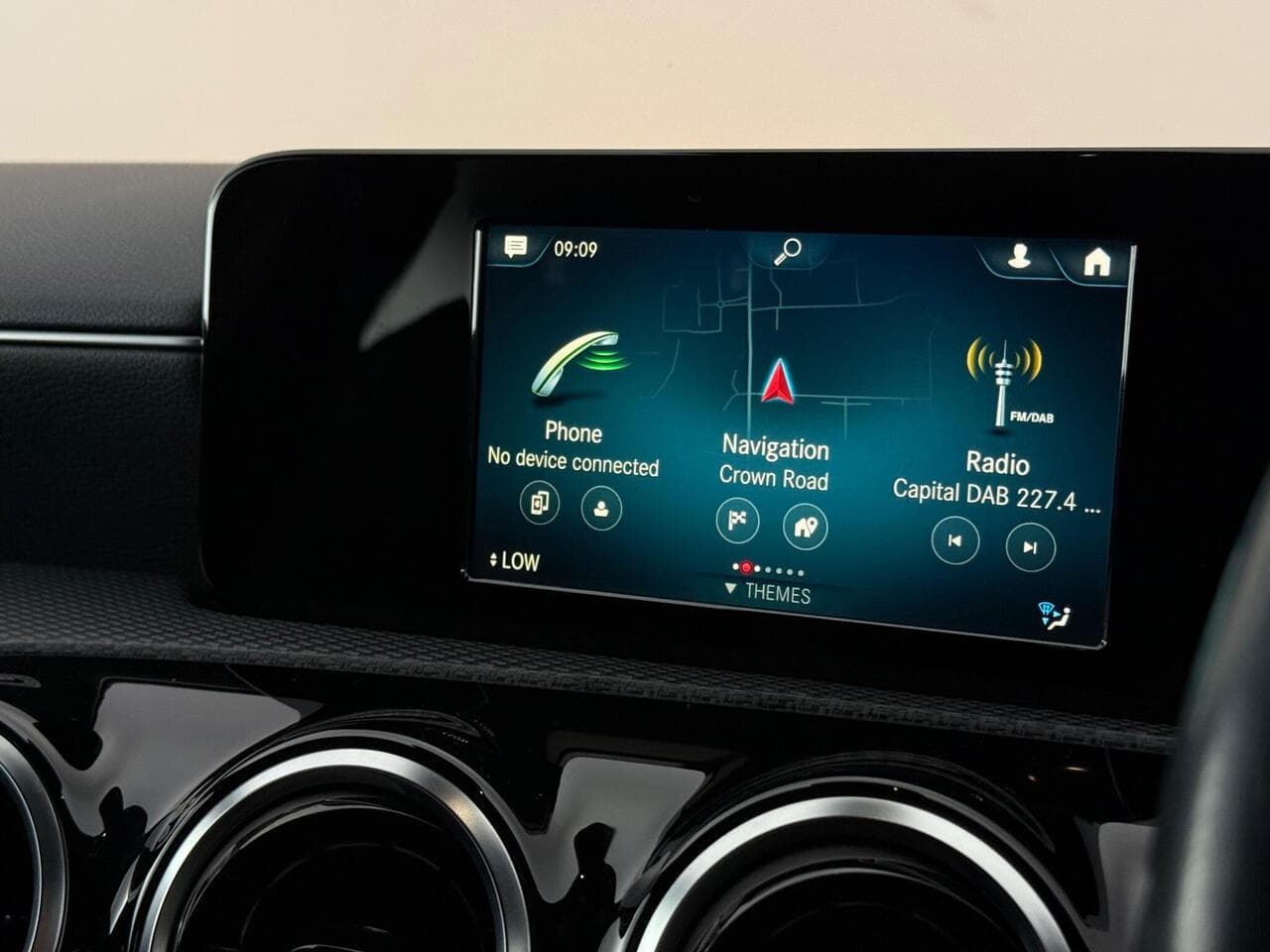 Mercedes-Benz A Class thumbnail Infotainment System
