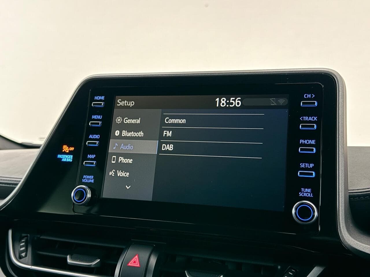 Toyota C-HR thumbnail Infotainment System