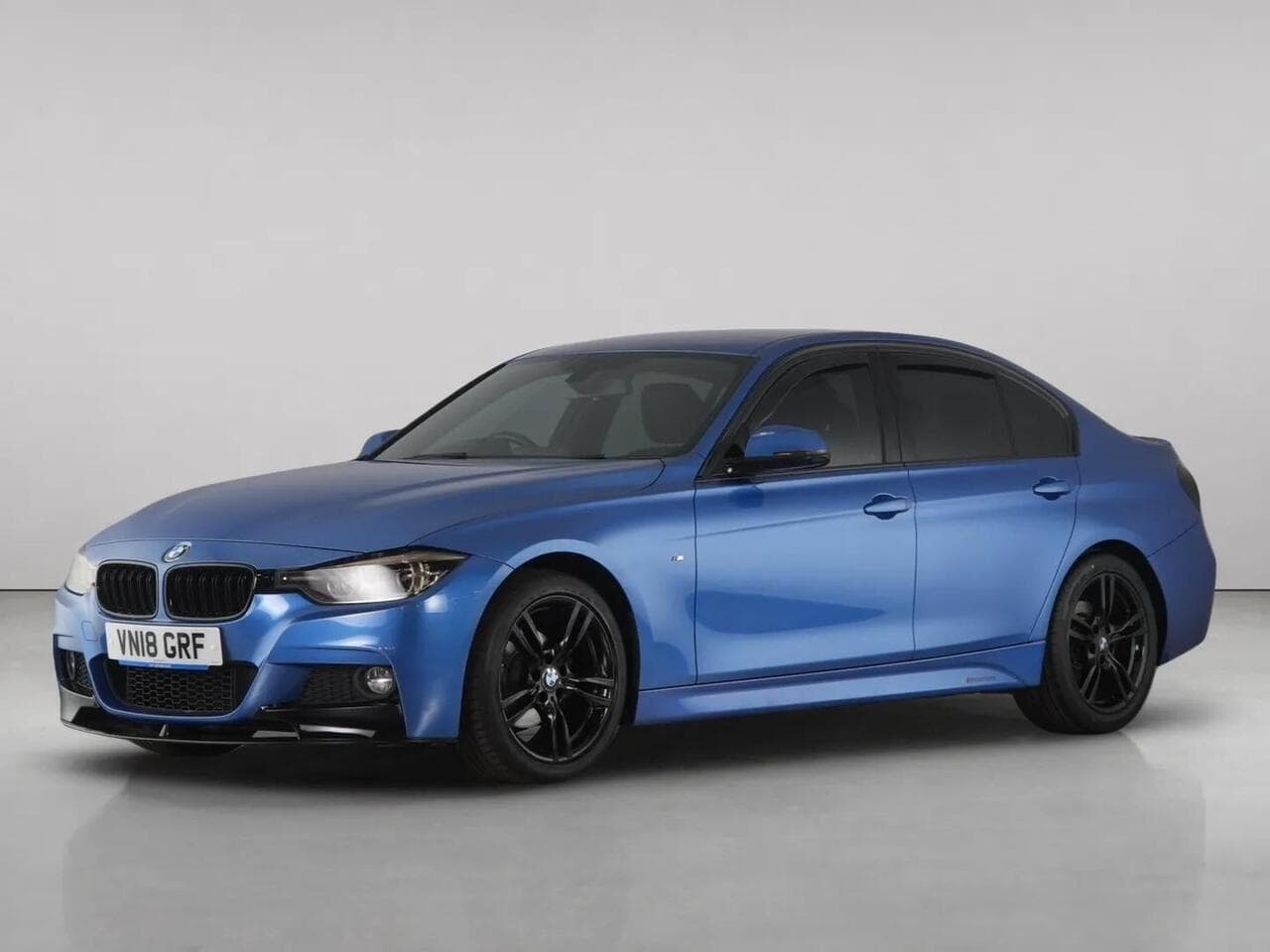 BMW 3 Series thumbnail Front Left