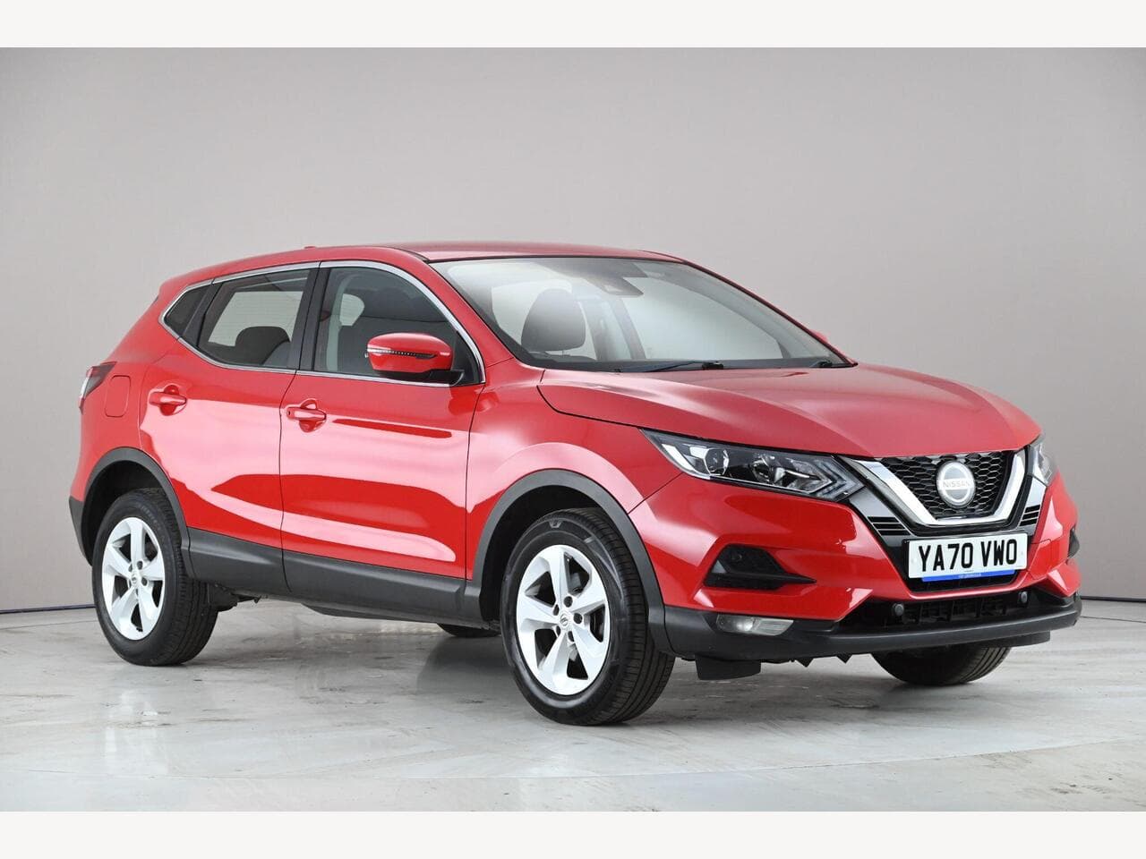 Nissan Qashqai - Nissan Qashqai 1.3 DIG-T Acenta Premium Euro 6 (s/s) 5dr