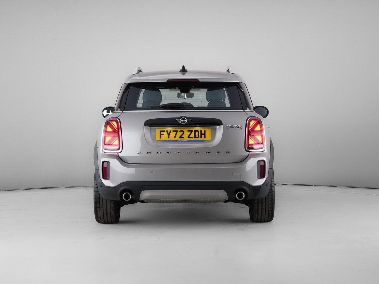 MINI Countryman thumbnail Rear