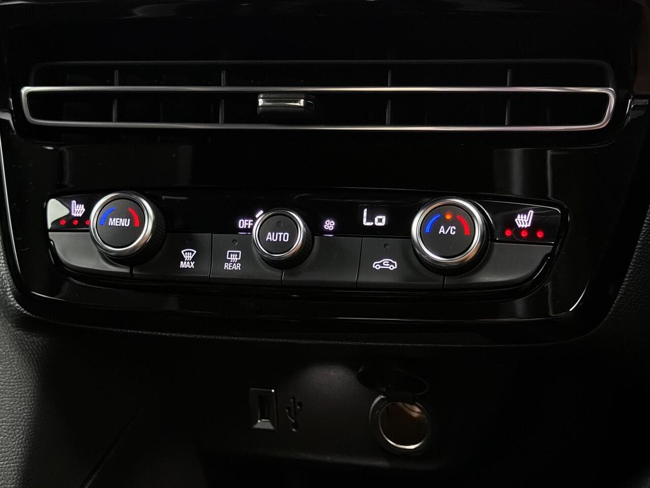 Vauxhall Mokka thumbnail Misc Controls