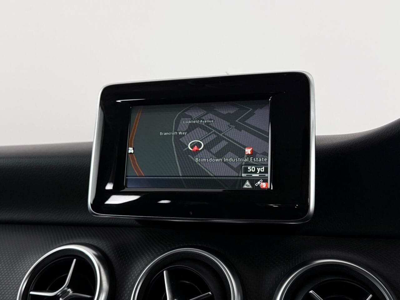 Mercedes-Benz A Class thumbnail Infotainment System