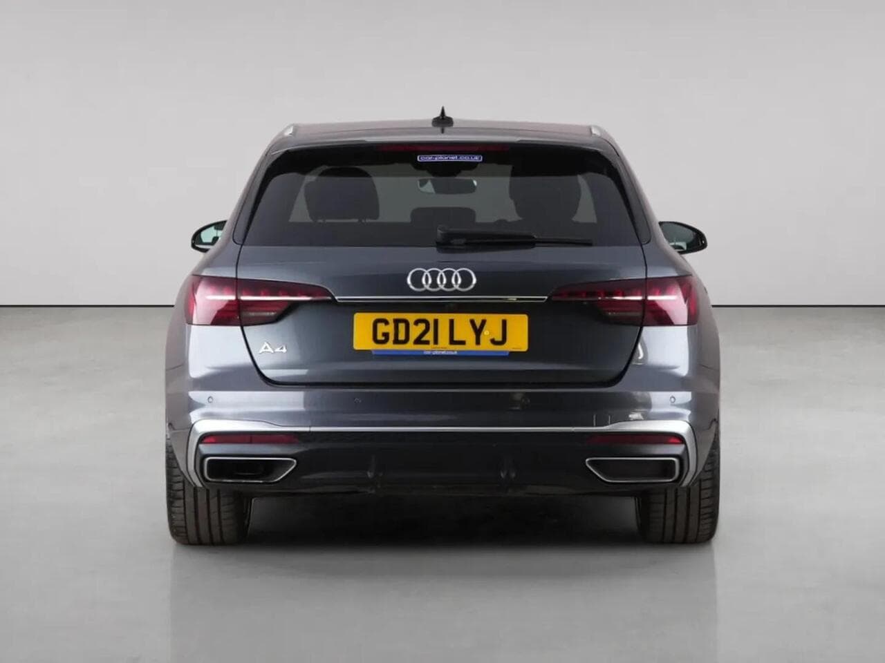 Audi A4 Avant thumbnail Rear