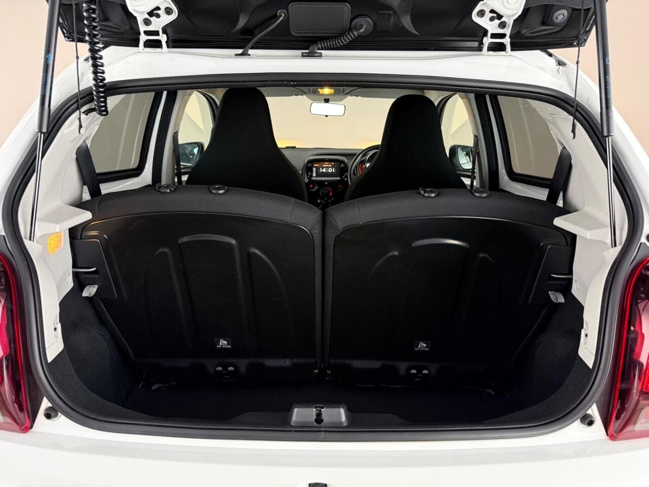 Peugeot 108 thumbnail Boot