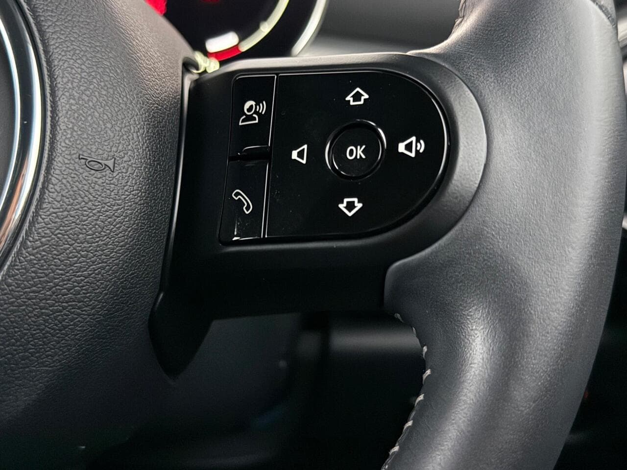 MINI Hatch thumbnail Misc Controls