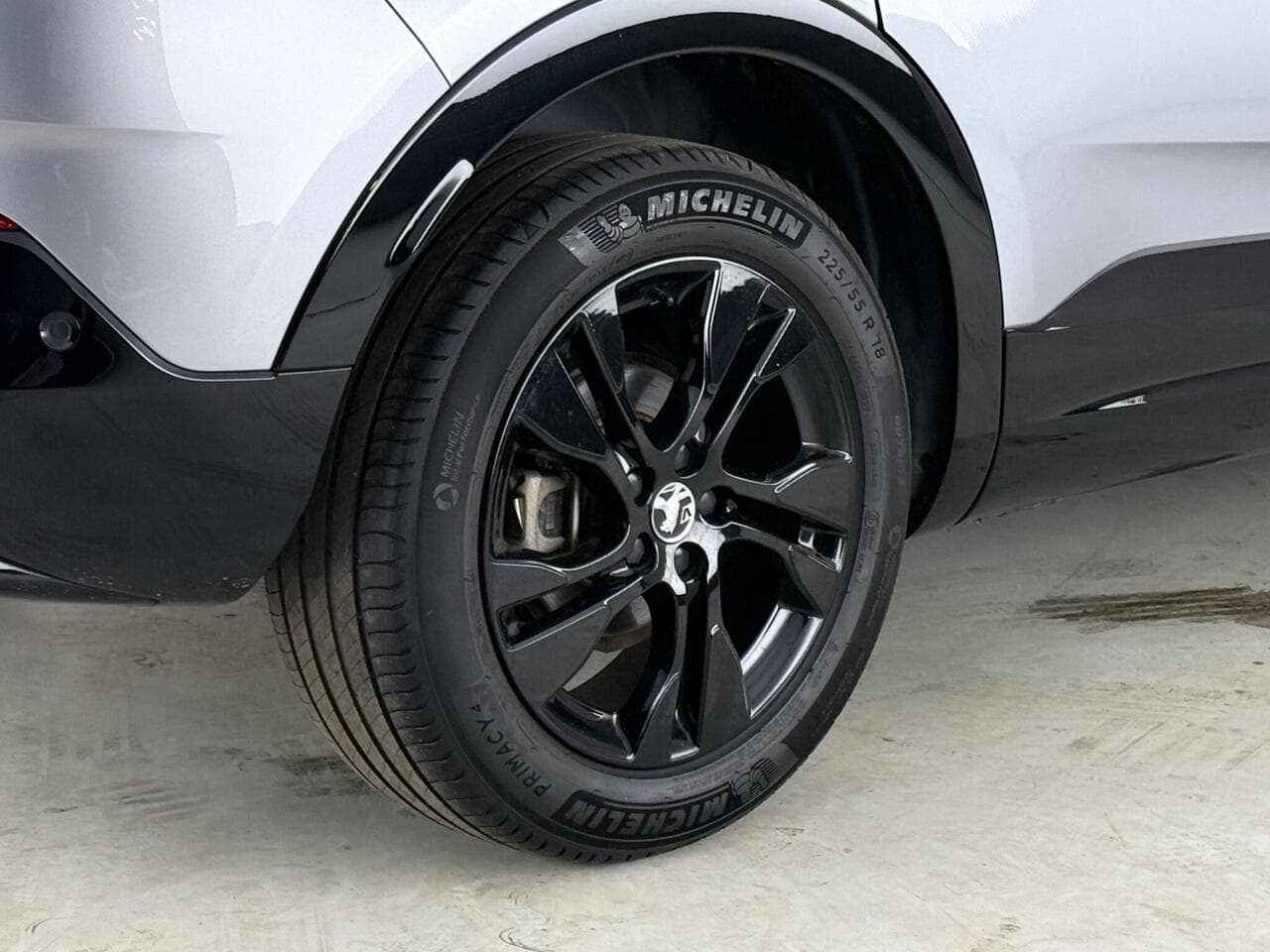 Vauxhall Grandland thumbnail Wheel