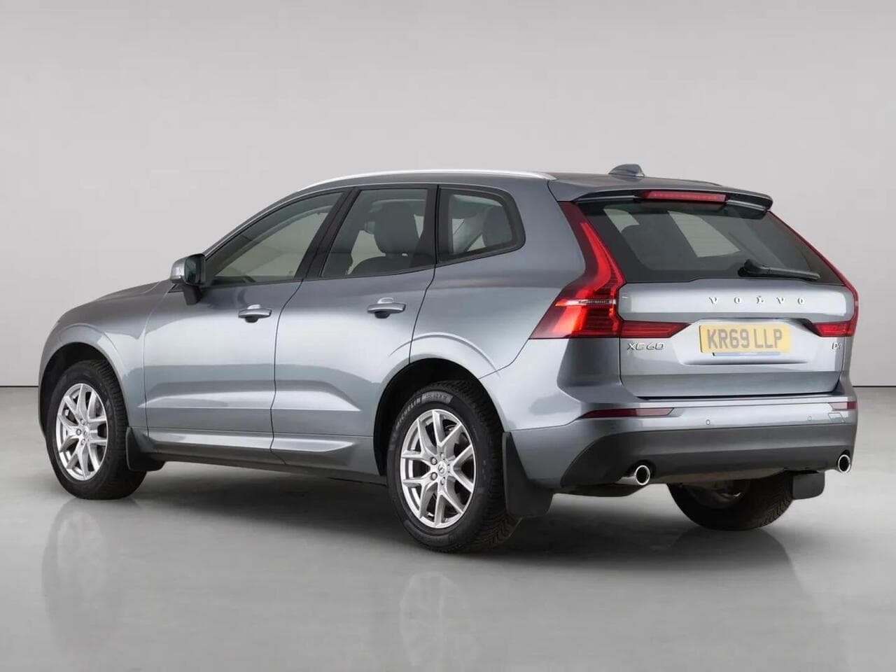 Volvo XC60 thumbnail Rear Left