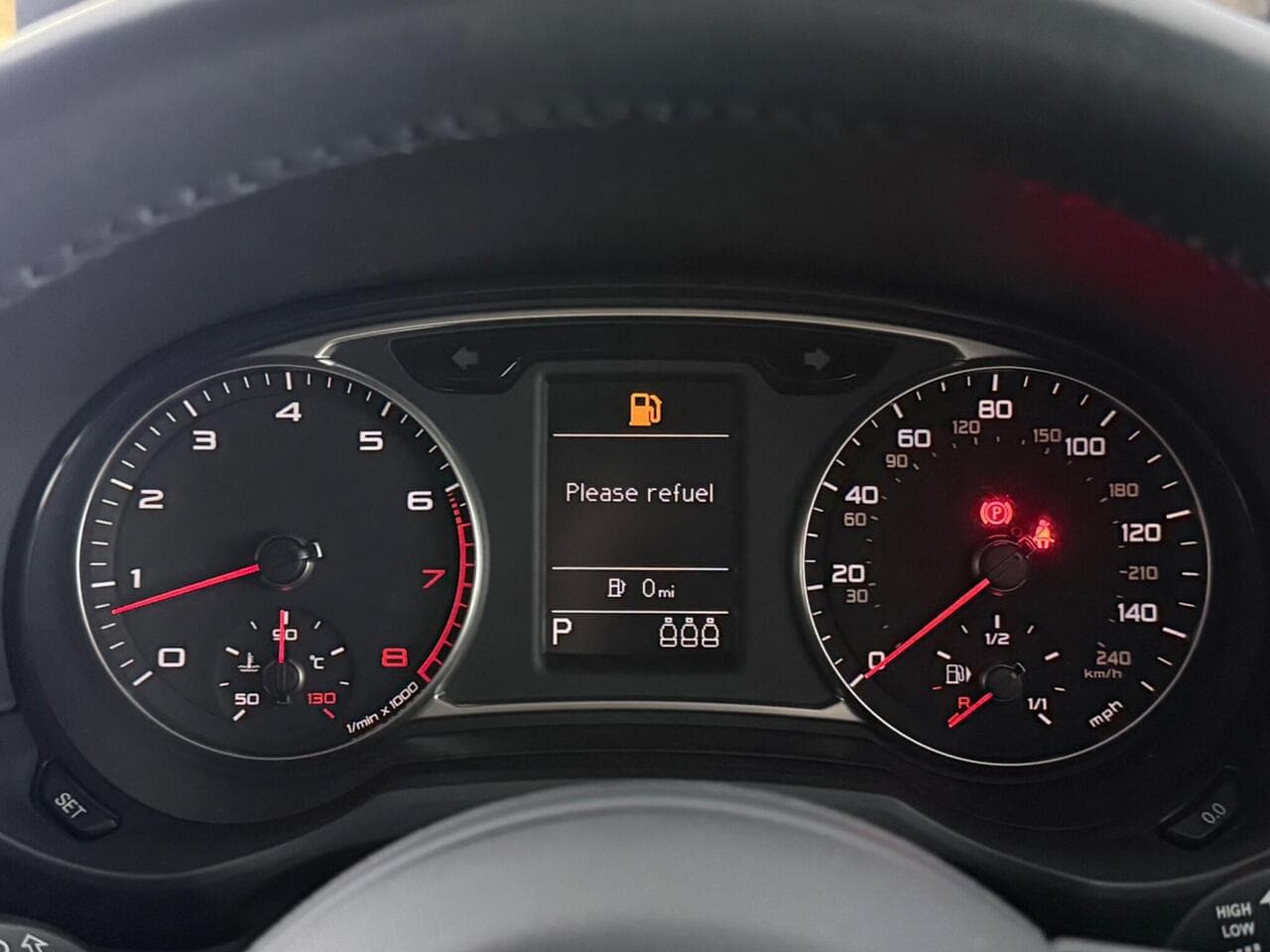 Audi A1 thumbnail Driver Instruments
