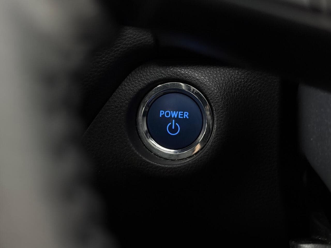 Toyota RAV4 thumbnail Misc Controls