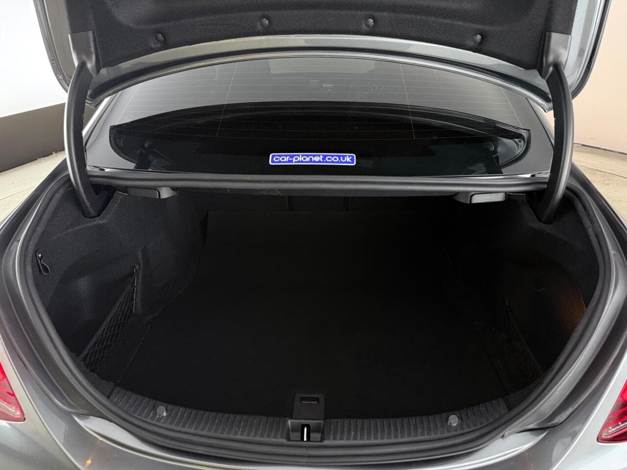 Mercedes-Benz C Class thumbnail Boot