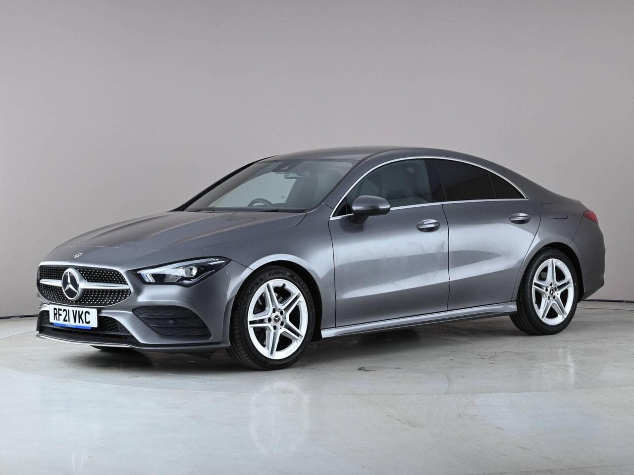 Mercedes-Benz CLA thumbnail Front Left