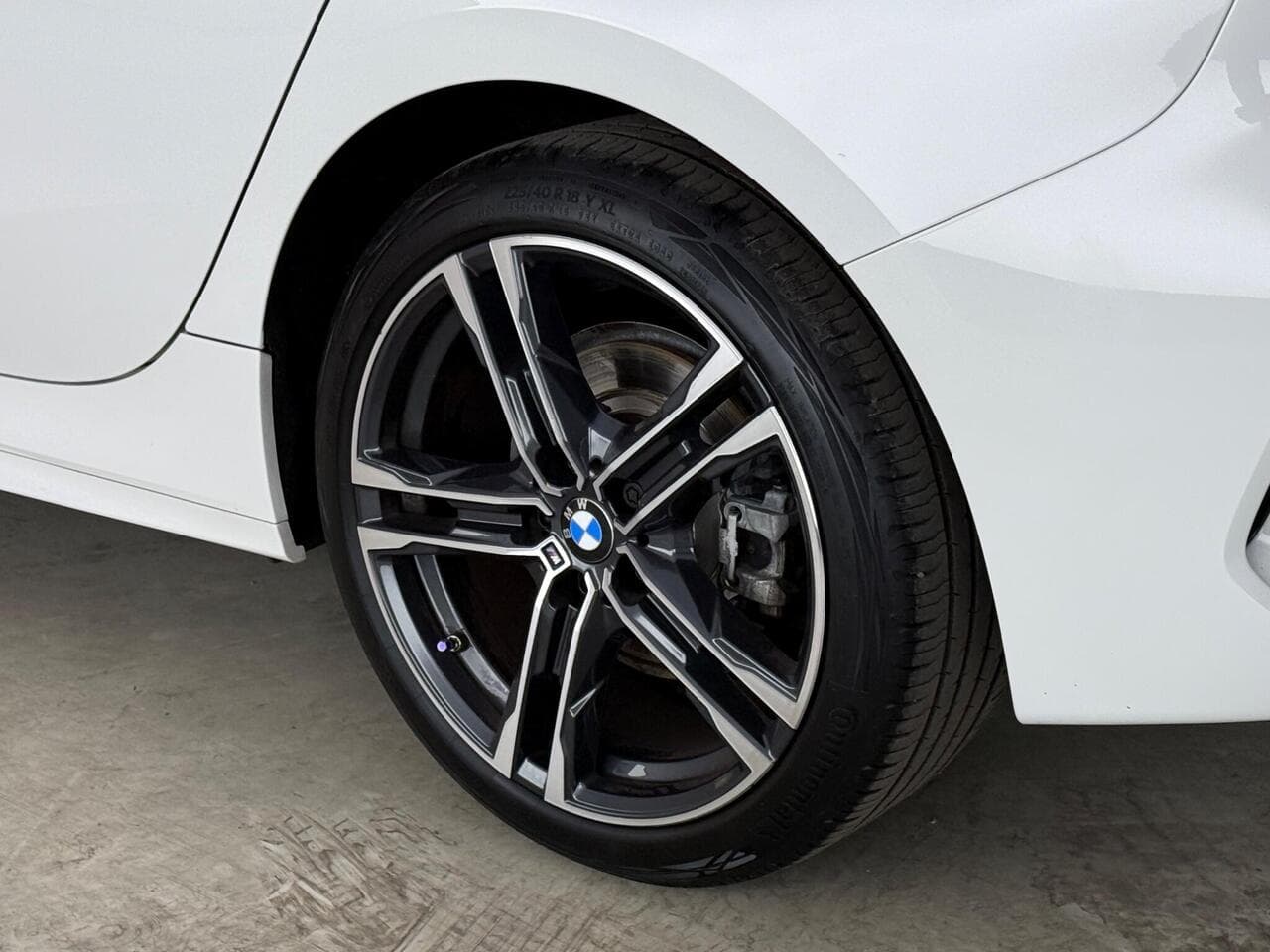 BMW 1 Series thumbnail Wheel