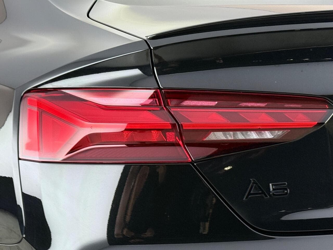 Audi A5 thumbnail Lights Rear
