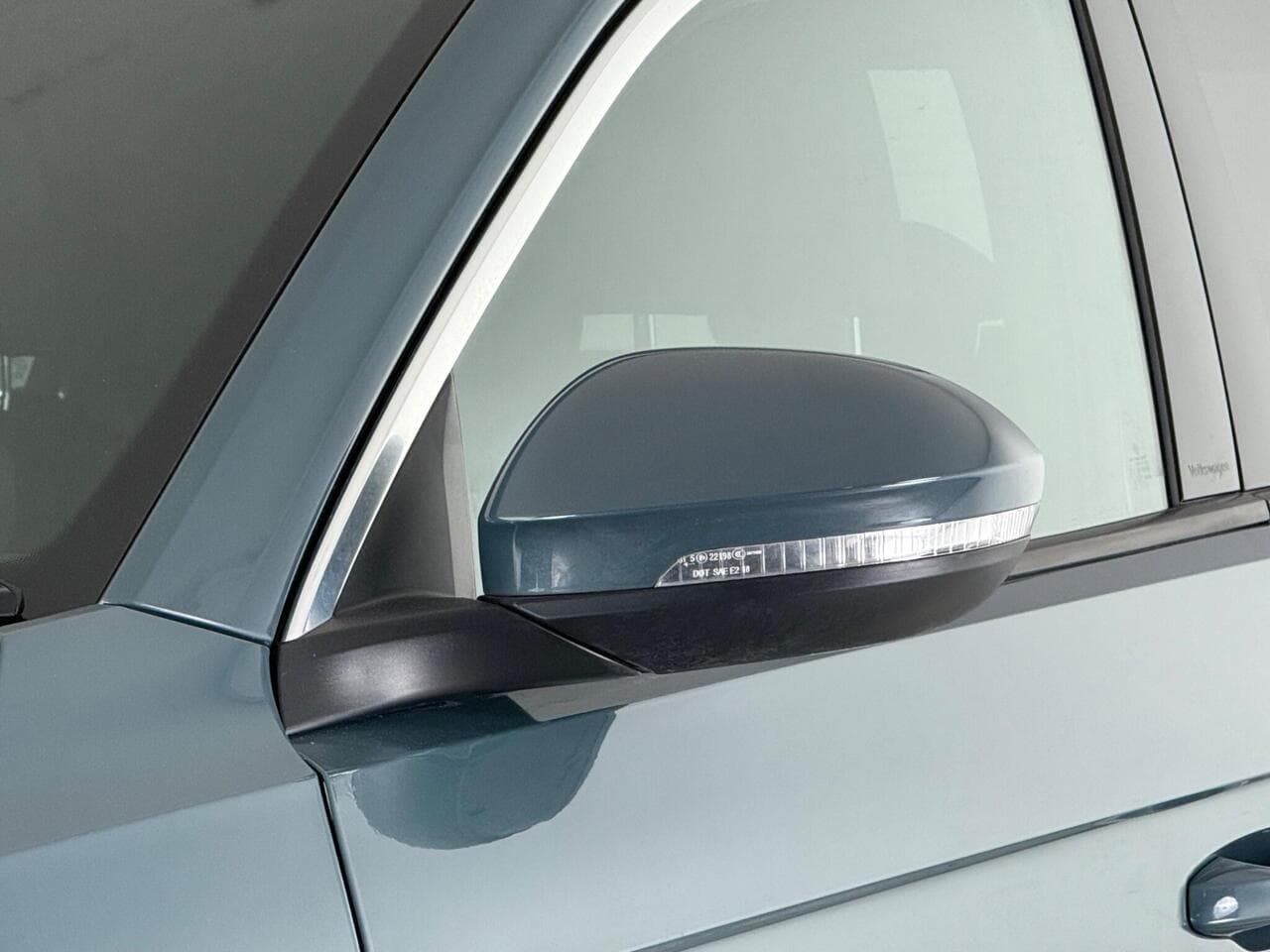 Volkswagen T-Roc thumbnail Wing Mirror