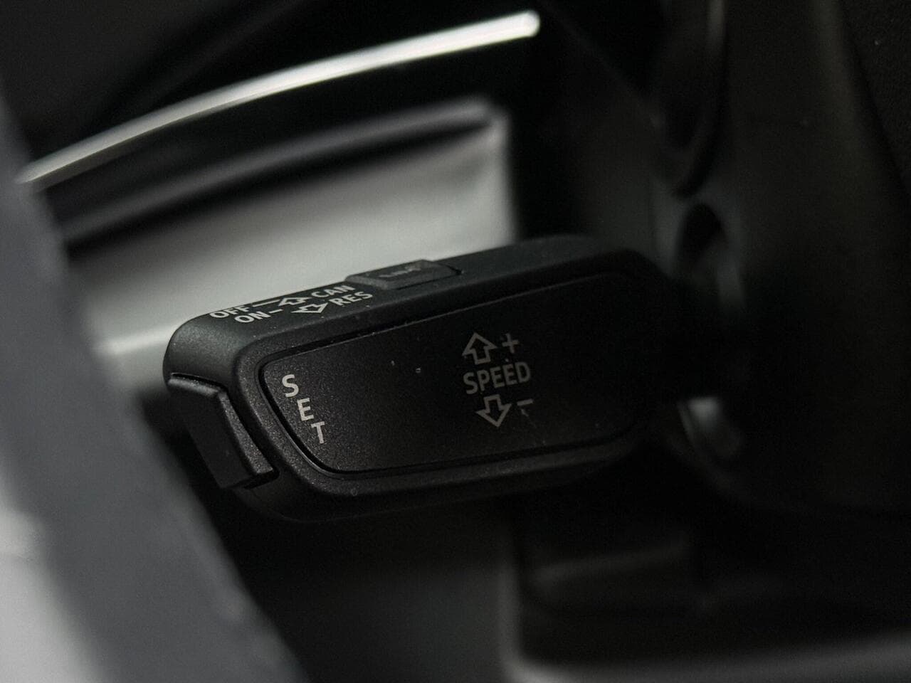 Audi Q7 thumbnail Misc Controls