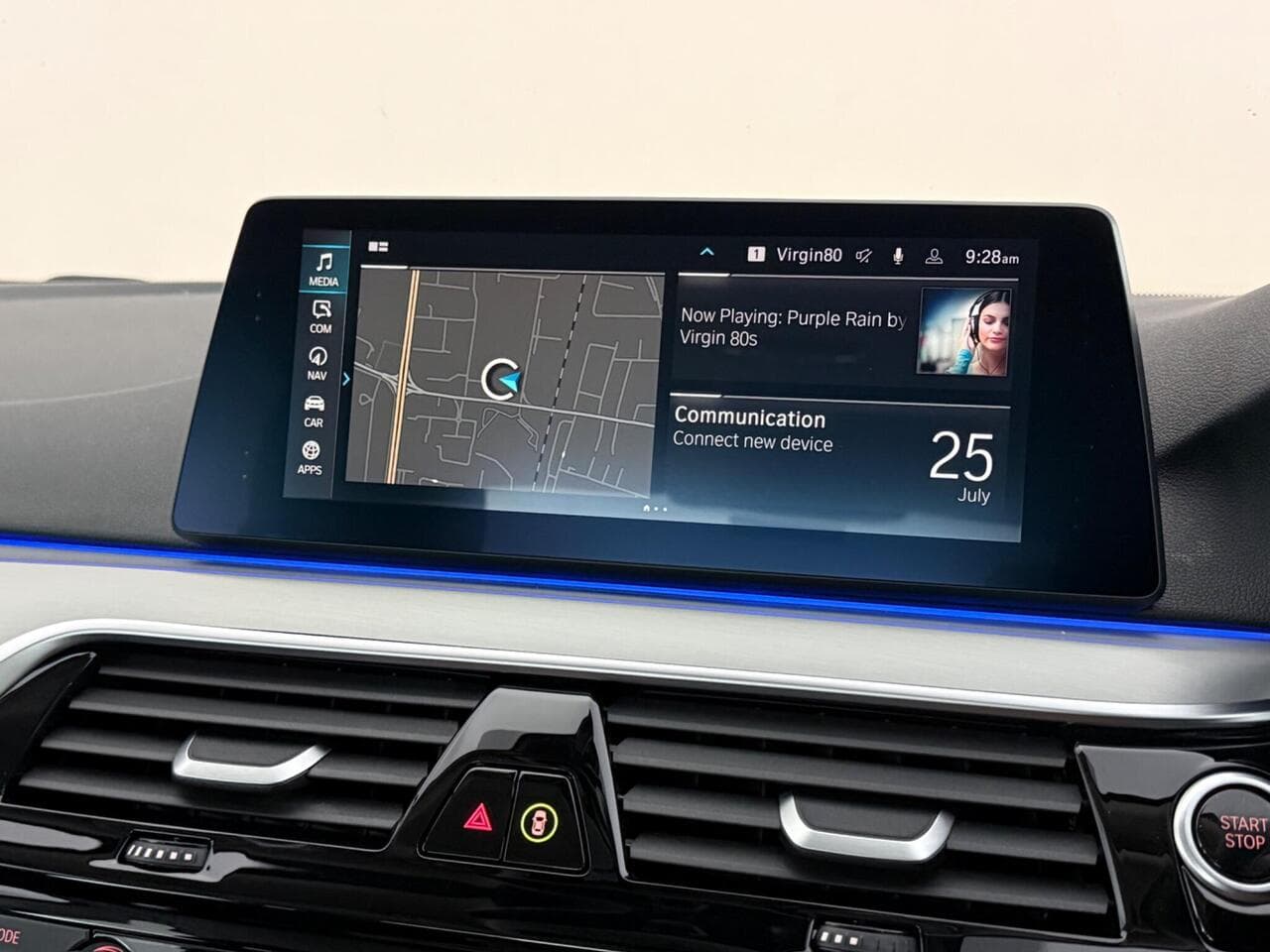 BMW 5 Series thumbnail Infotainment System