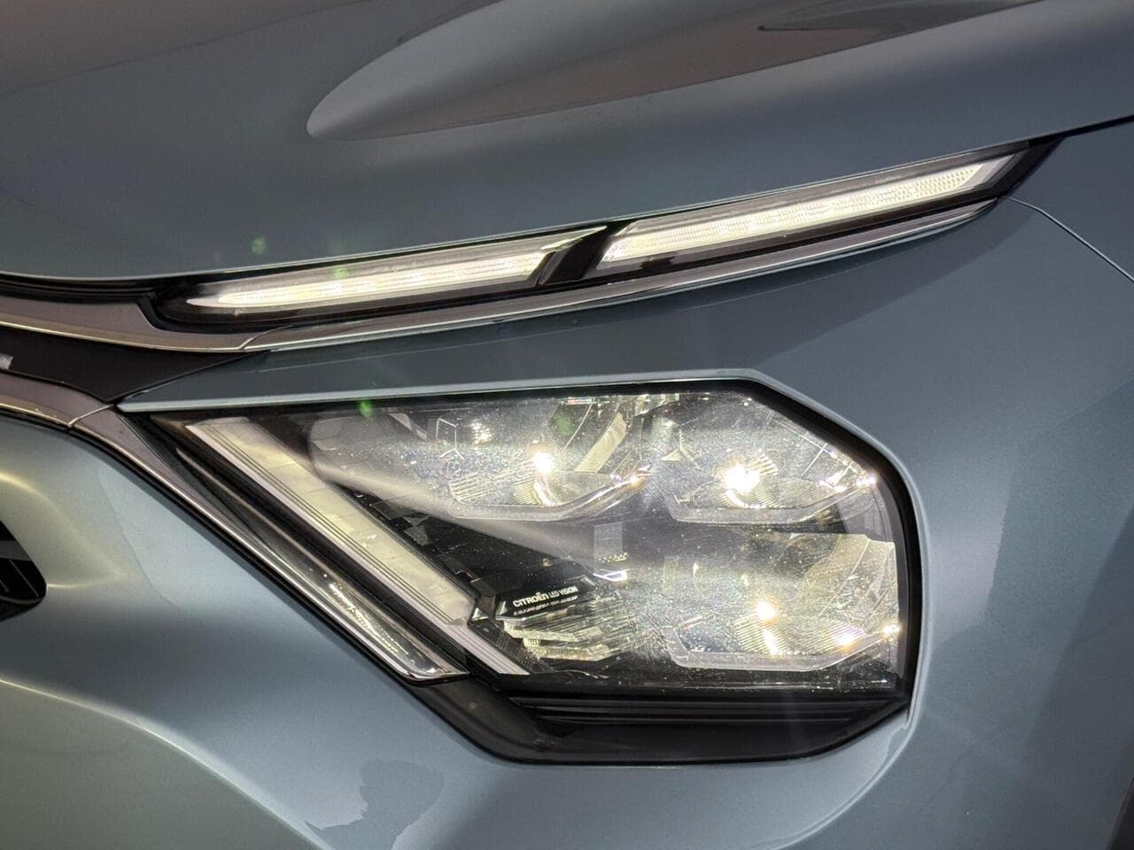 Citroen C4 thumbnail Lights Front