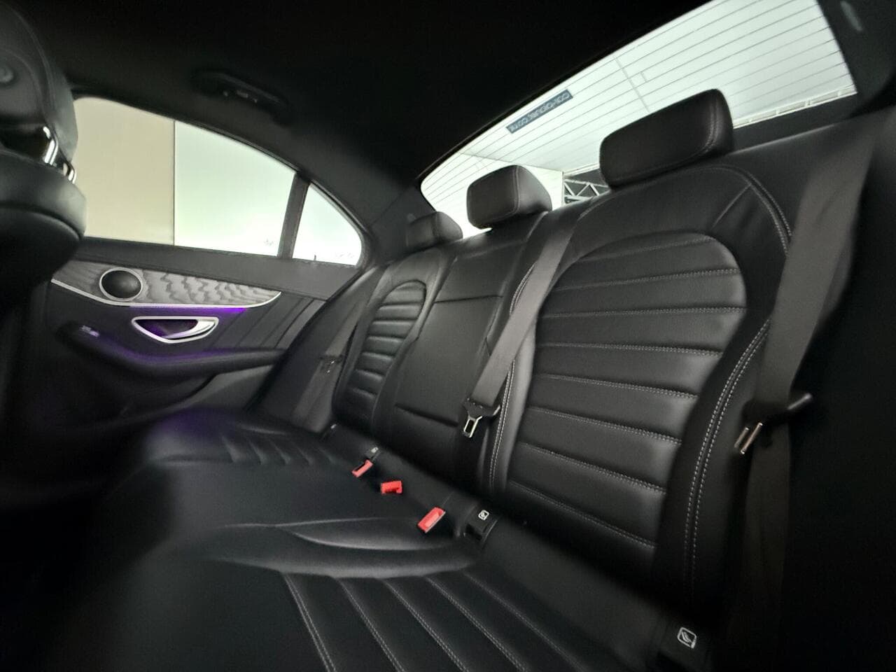 Mercedes-Benz C Class thumbnail Seats Rear