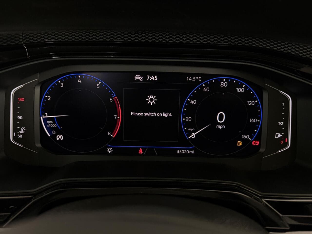 Volkswagen Polo thumbnail Driver Instruments