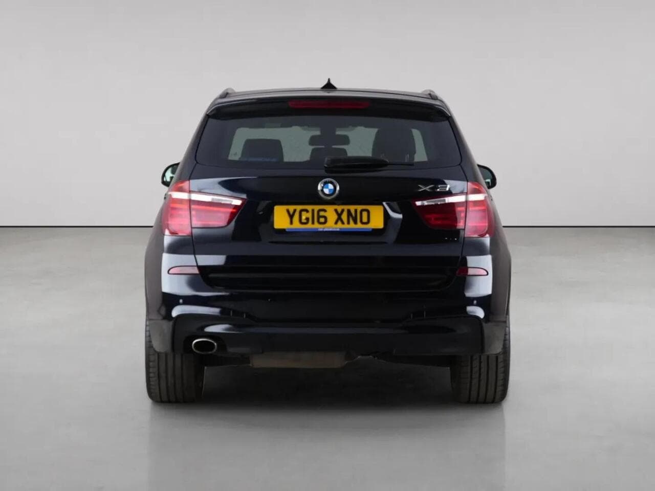 BMW X3 thumbnail Rear