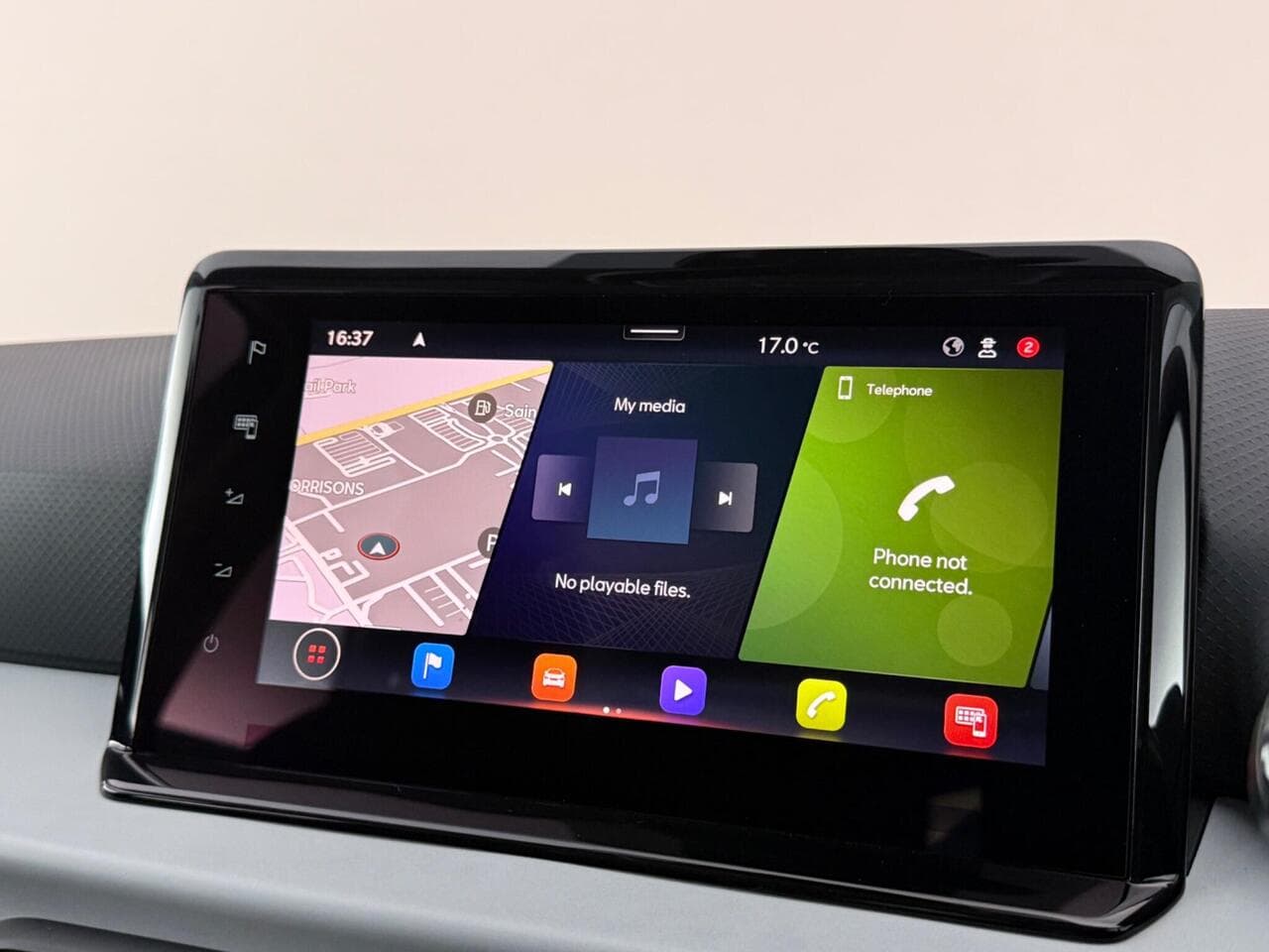 SEAT Arona thumbnail Infotainment System