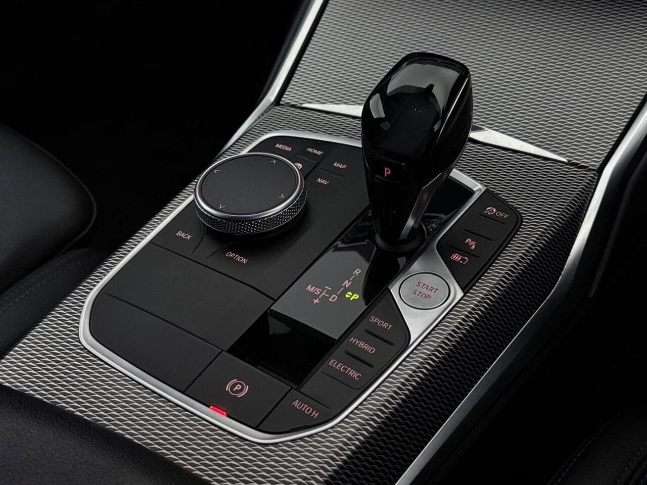 BMW 3 Series thumbnail Interior Front