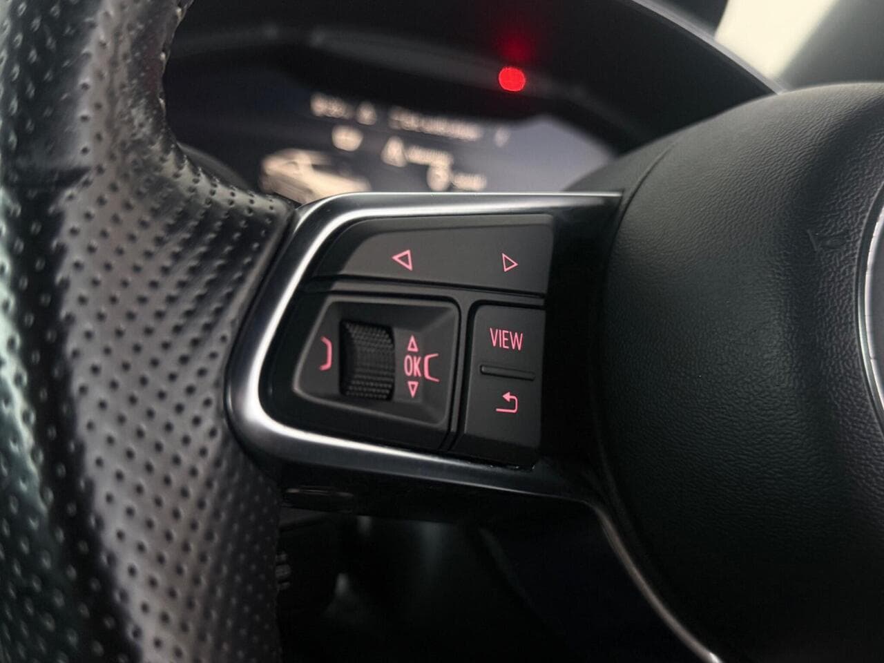 Audi TT thumbnail Misc Controls