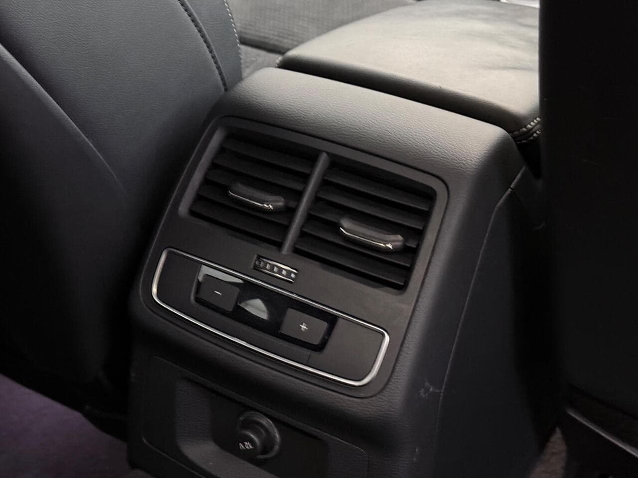 Audi A4 Avant thumbnail Misc Controls