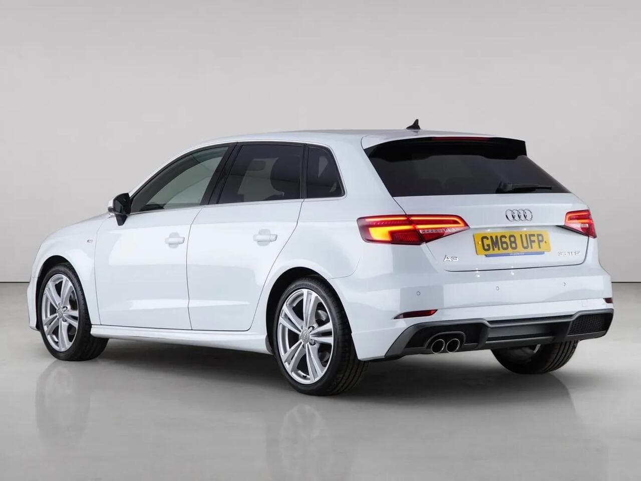 Audi A3 thumbnail Rear Left