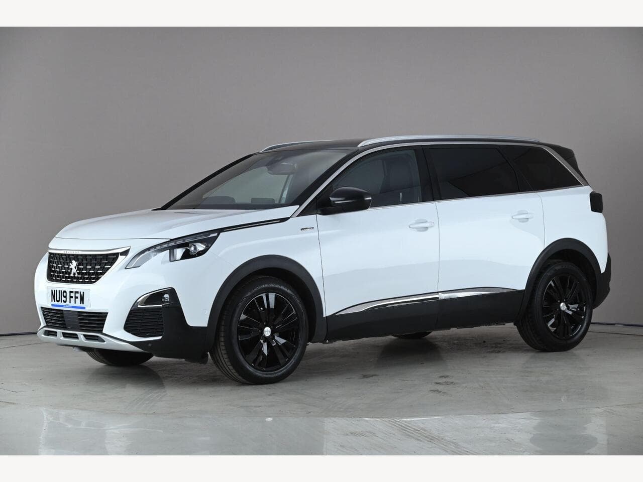 Peugeot 5008 thumbnail Front Left