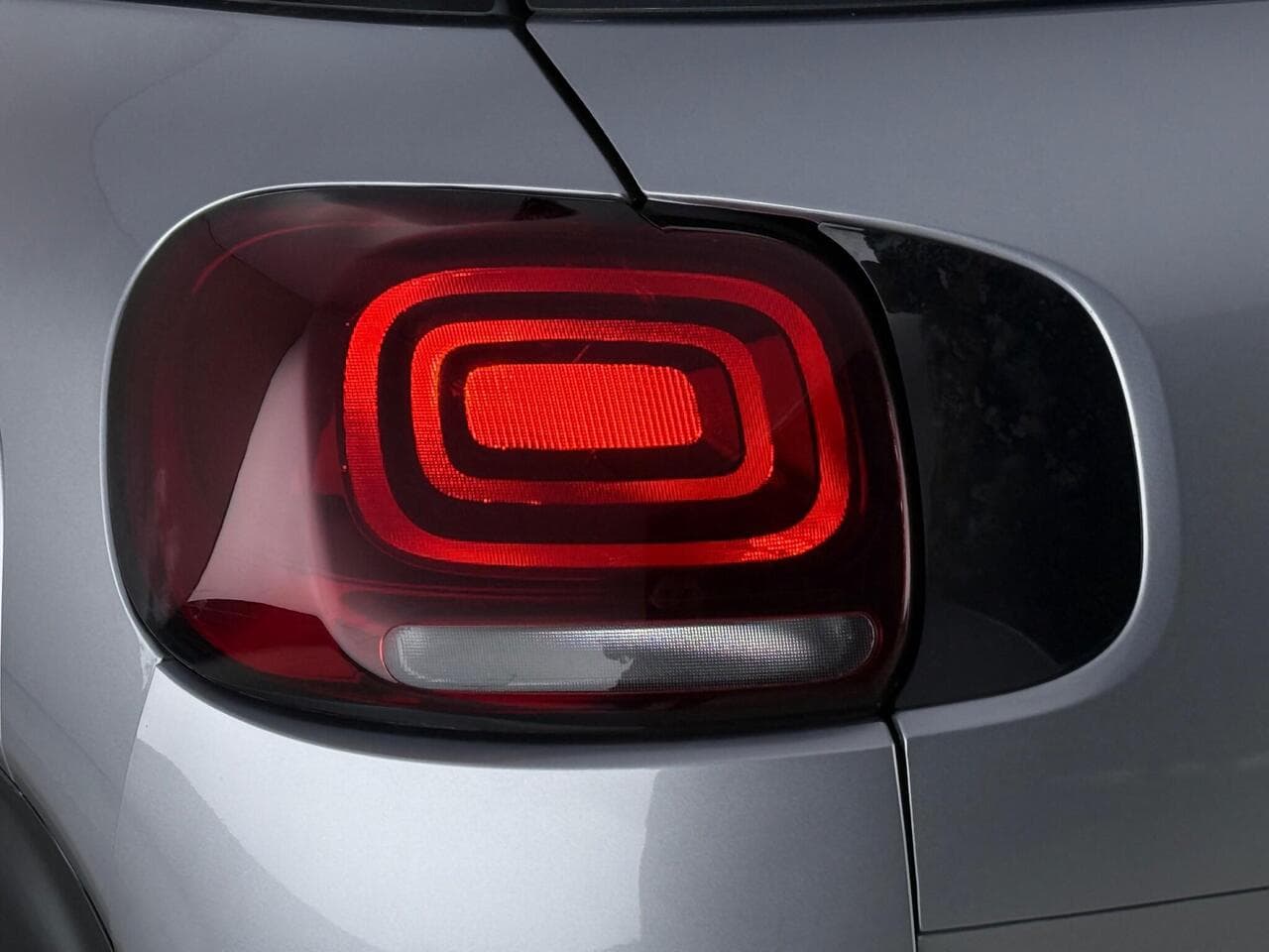 Citroen C3 Aircross thumbnail Lights Rear