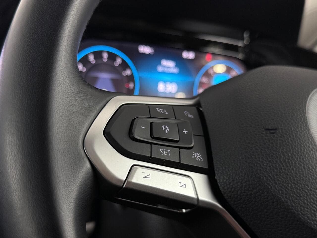 Volkswagen Golf thumbnail Misc Controls