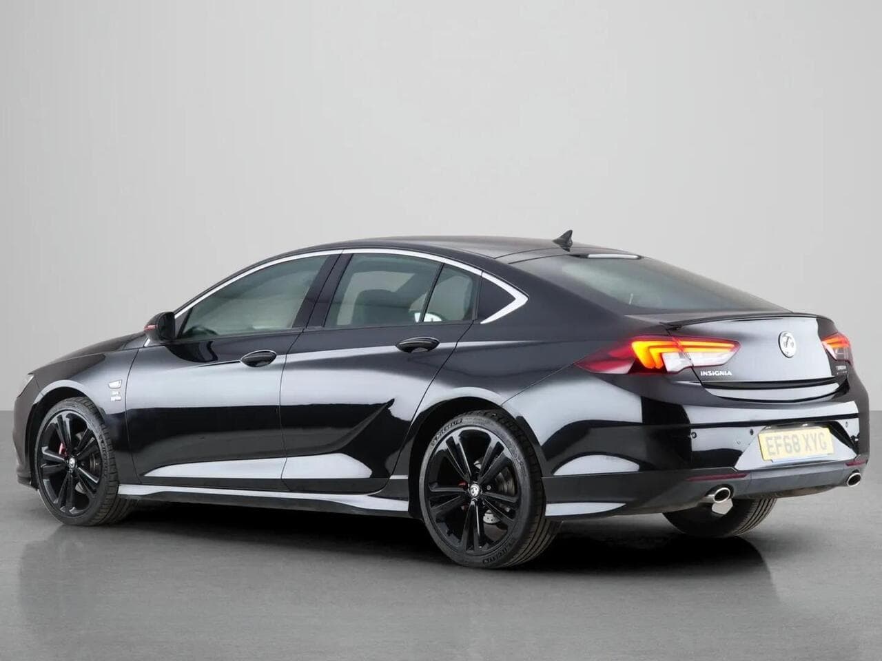 Vauxhall Insignia thumbnail Rear Left
