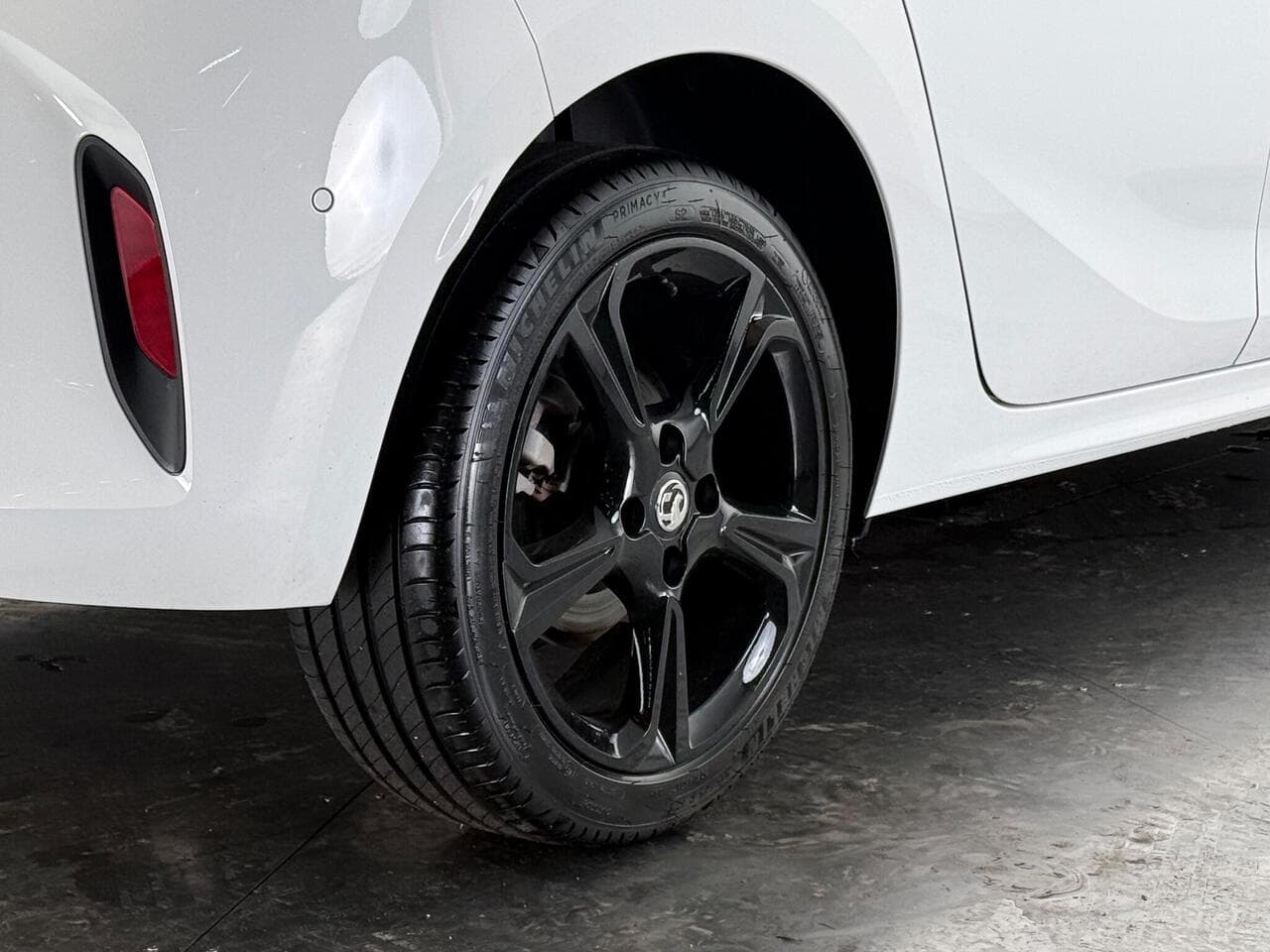 Vauxhall Corsa thumbnail Wheel