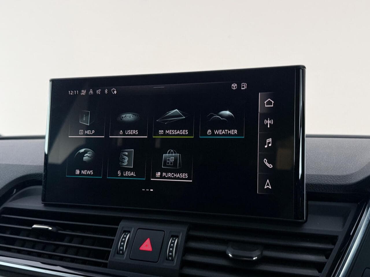 Audi Q5 thumbnail Infotainment System