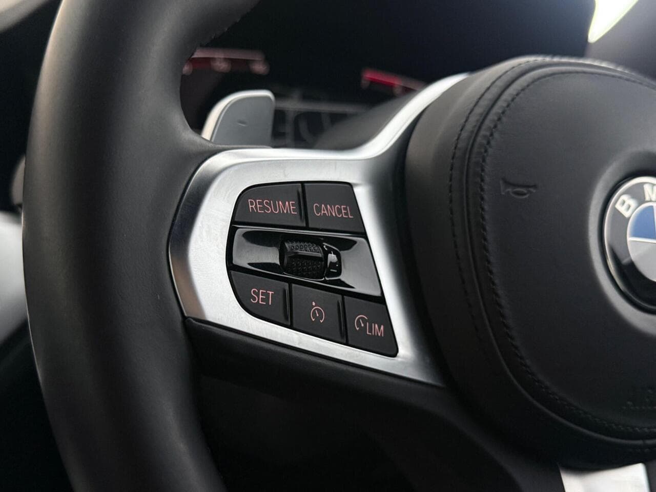 BMW 3 Series thumbnail Steering Wheel