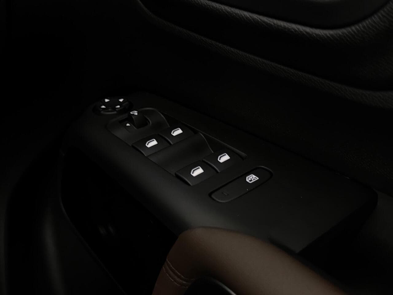Citroen C5 Aircross thumbnail Misc Controls